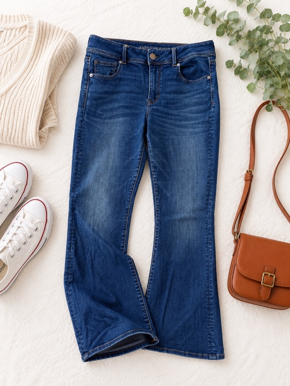 American Eagle Outfitters Kick Boot Jeans Women’s Large Med Wash Stretch Denim